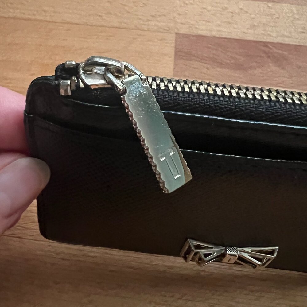 Ted Baker Black Metal Bow Card and Coin Wallet - Picture 7 of 9